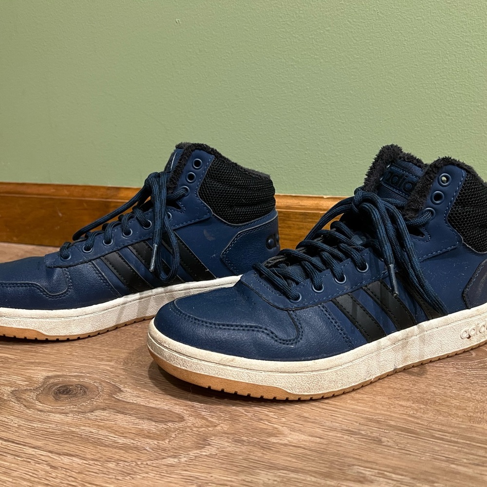 Adidas Men's Blue and Black Sneakers